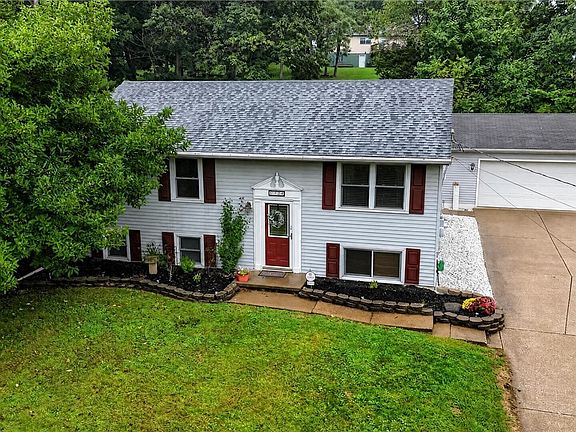 4th image of 1729 Woodcrest Dr