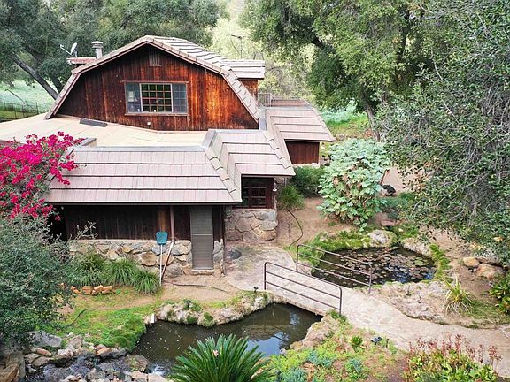 2nd image of 3394 Beaver Hollow Rd