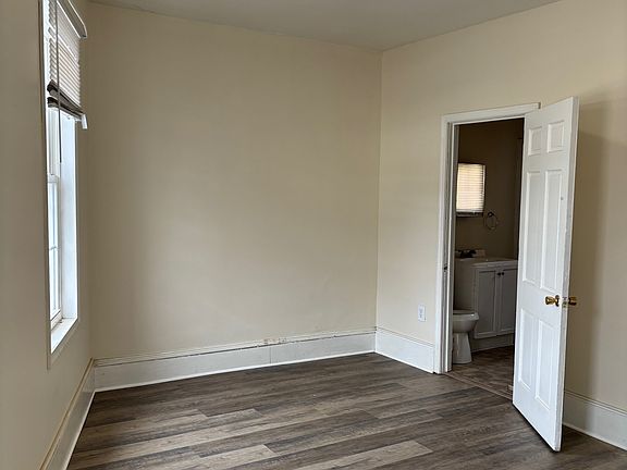 Large bed room