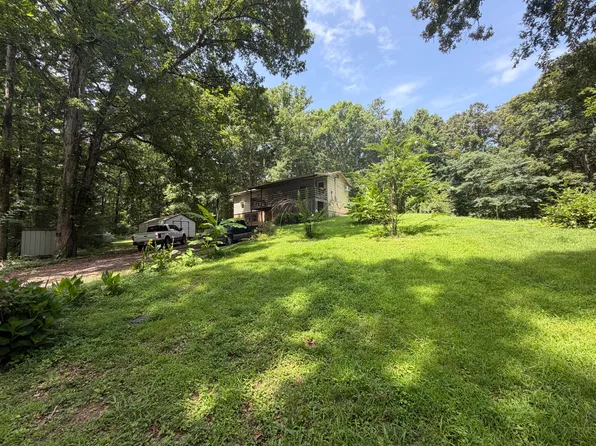 91 Hillside Dr, Potts Camp, MS 38659