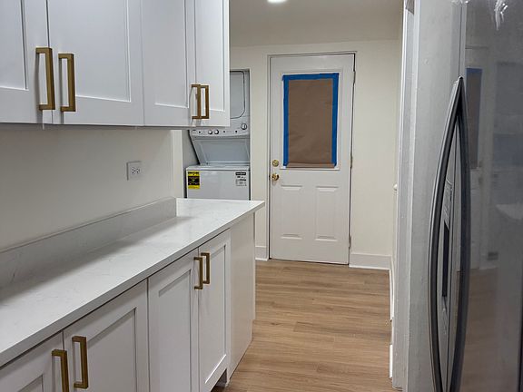 5th image of 4505 N Laporte Ave #2