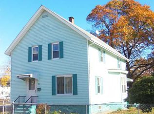 31 Rufus St, Pawtucket, RI 02860