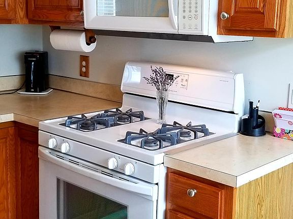 4th image of 15408 Winchester Cir