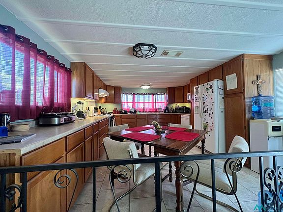 5th image of 6126 E Kyle Dr