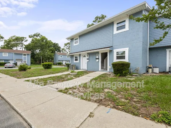 11359 Bedford Oaks Dr, Jacksonville, FL 32225