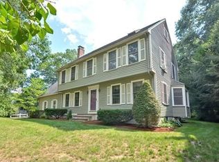 155 Oak St, Walpole, MA 02081