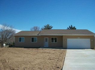 2409 Wild Rose Ct, Portage, WI 53901