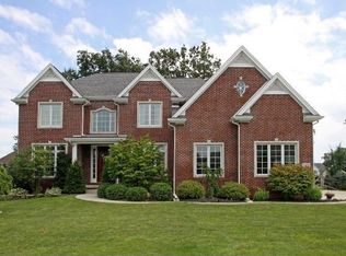 3439 Deer Creek Dr, Maumee, OH 43537