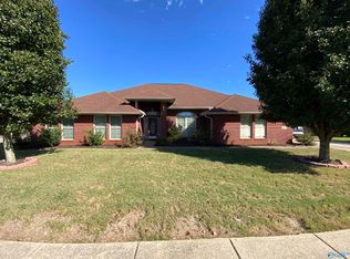 651 Summer Cove Cir NW, Madison, AL 35757