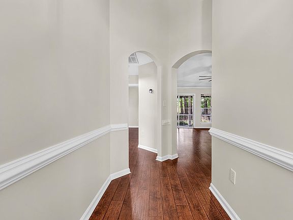 2nd image of 4061 Grousewood Dr.