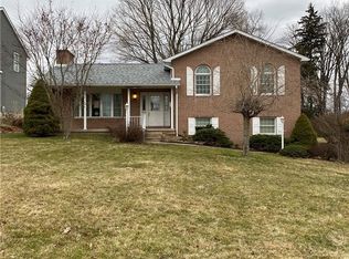 500 Prospect Cir, Lower Burrell, PA 15068