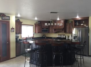 8750 103rd Ave SE, Oakes, ND 58474