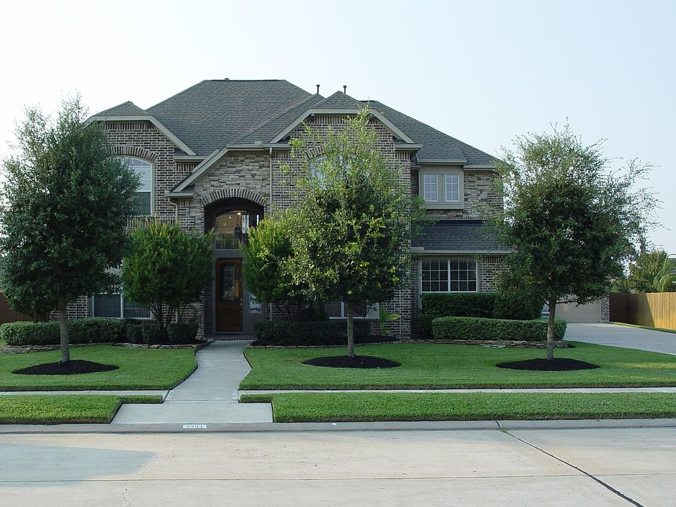 1st image of 3331 Queensburg Ln