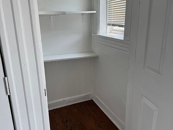 5th image of 2414 W 25th St #2F