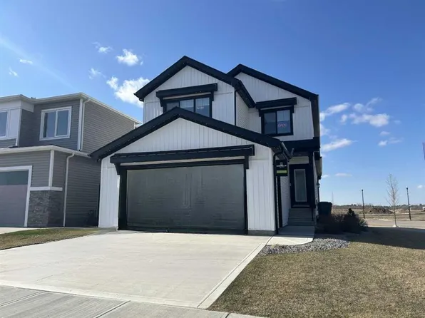 2 S Legacy Rd, Rural Red Deer County, AB T4E 3C5