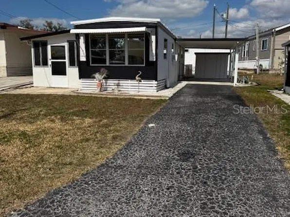 5639 Riverview Dr, New Port Richey, FL 34652