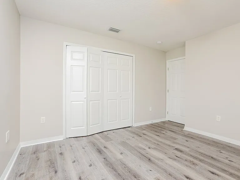 1052 Sadie Ln — Photo 12