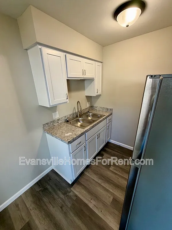 1 bed, 1.0 bath, $750 — Photo 4