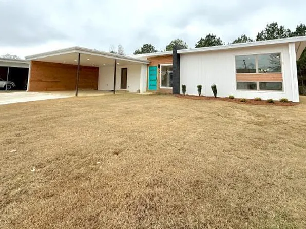 33 Locust Ln, Tupelo, MS 38801