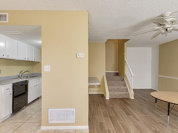 2nd image of 8438 N 34th Dr