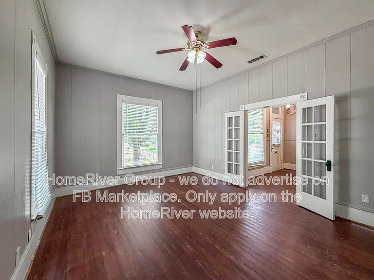 1004 W Gandy St — Photo 1