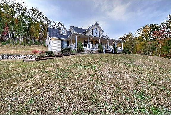 2nd image of 132 Shalom Dr