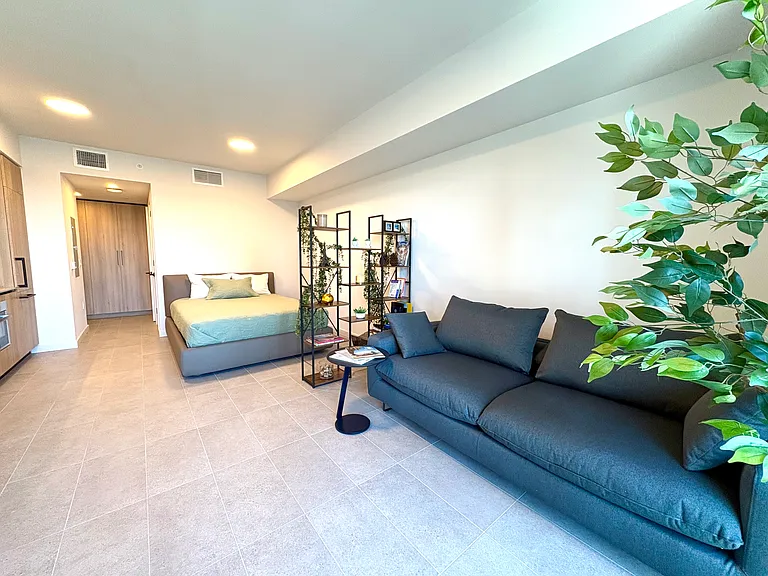 121 NE 5th St #1700 — Photo 6
