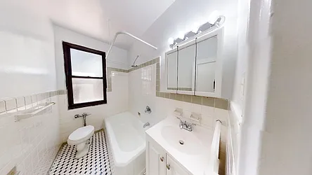 Rented by Bond New York