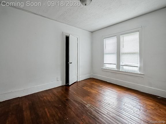 5th image of 12778 Meyers Rd