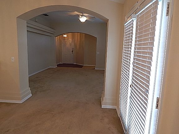Lounge of pool home for rent.