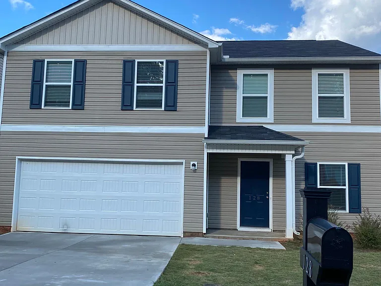 128 Evonshire Blvd — Photo 9