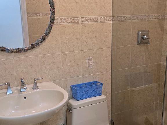 3rd image of 10465 SW 42nd Ter
