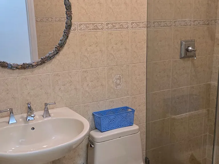 10465 SW 42nd Ter — Photo 3