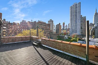 Rented by Mossanen Group