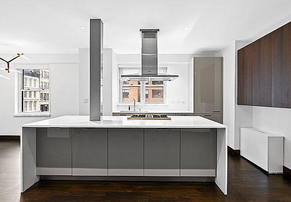 4th image of 60 E 8th St APT 5N