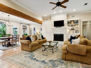 3339 Tezcucco Dr, Baton Rouge, LA 70820