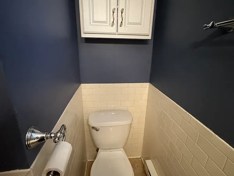 3332 Dupont Ave S #1 — Photo 15