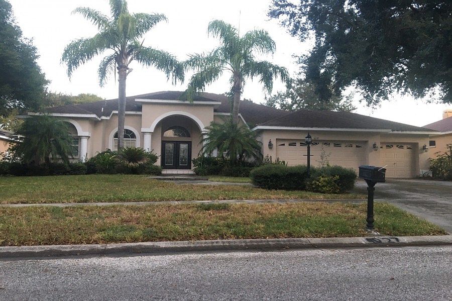 1st image of 4027 Valrico Grove Dr