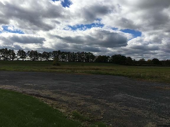 3rd image of 1299 Schoharie Tpke