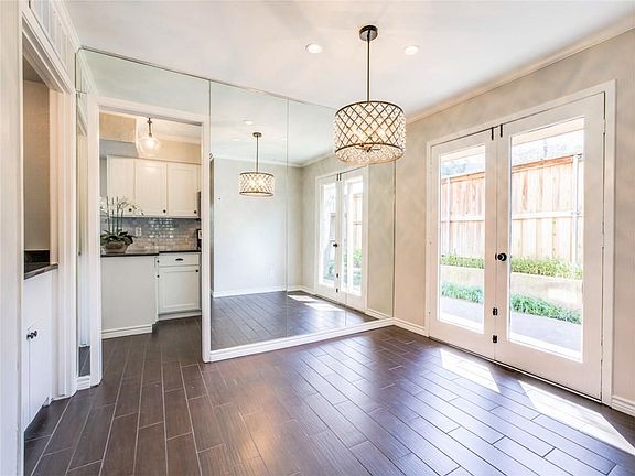 2nd image of 7502 Woodthrush Dr #25