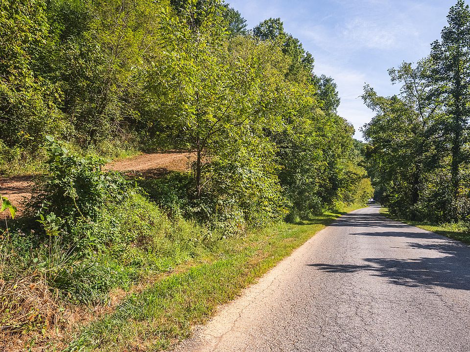43rd image of Georges Run Rd