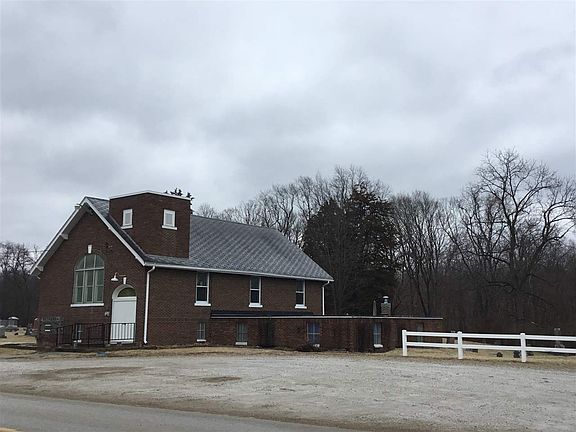 2nd image of 447 N Thorpe Pl