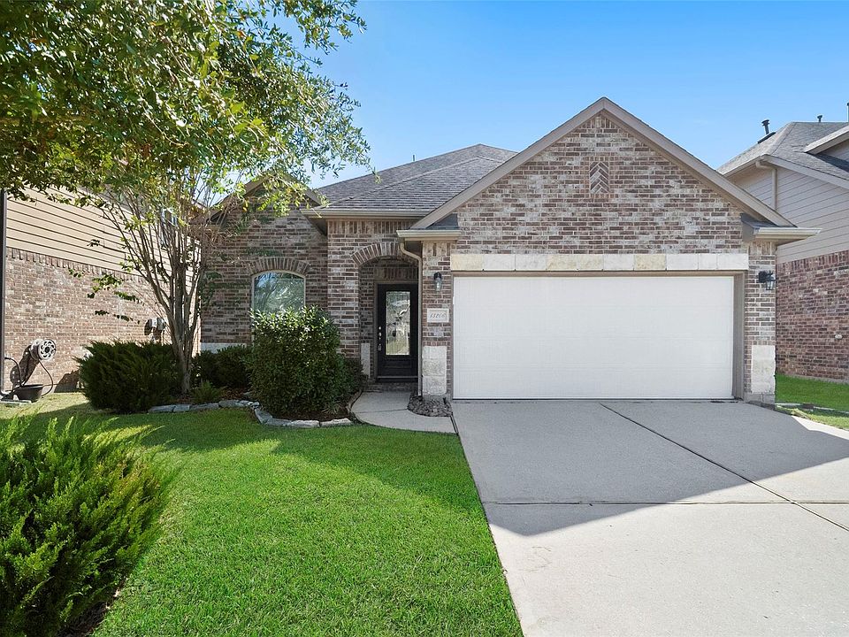 1st image of 13206 Clover Creek Point Ln