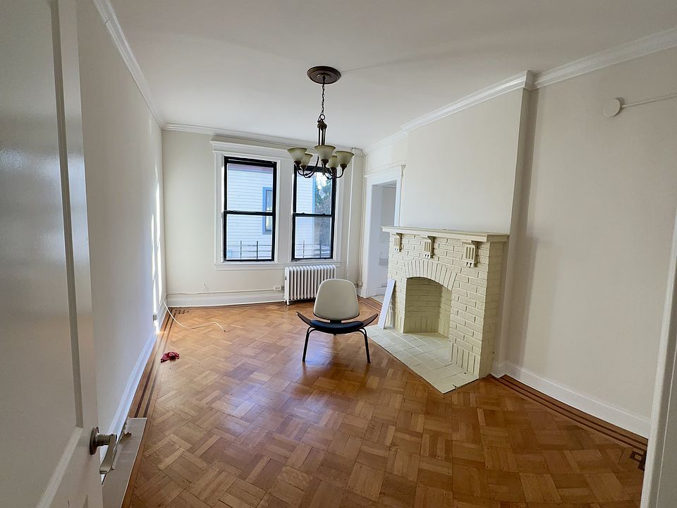 1st image of 228 Saint Marks Pl #2A