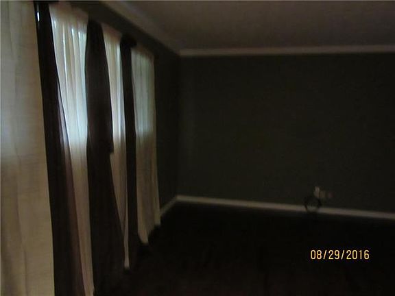 2nd image of 4621 Nadine Dr