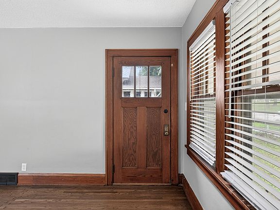 4th image of 1148 Lane Pl