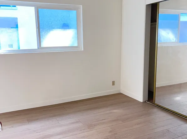 15045 Burbank Blvd APT 6, Van Nuys, CA 91411