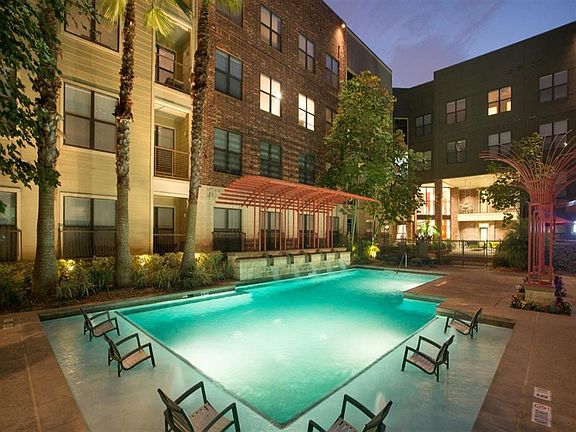 5th image of 3990 Washington Ave #2-2232