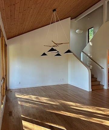 4th image of 115 Parkview Cir