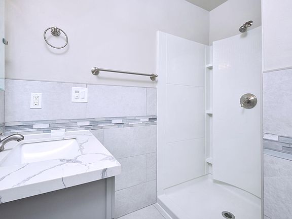 5th image of 78 Prospect Ave #100